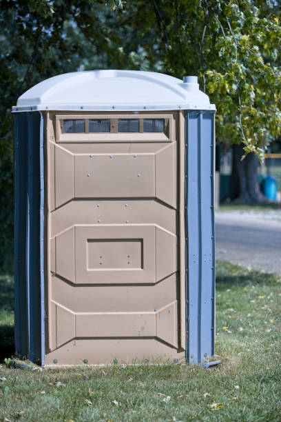 Best High-end porta potty rental  in North Fond Du Lac, WI